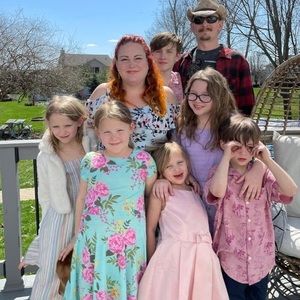 Meet your Posher, Laura